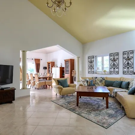 Villa Mediterrane Natalia