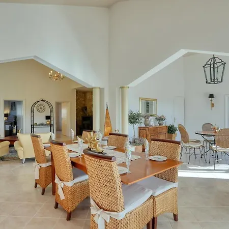 Mediterrane Natalia *