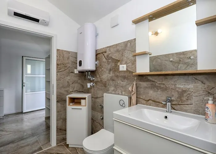 Mediterrane Natalia Willa