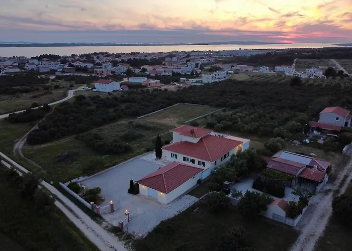 Villa Mediterrane Natalia *