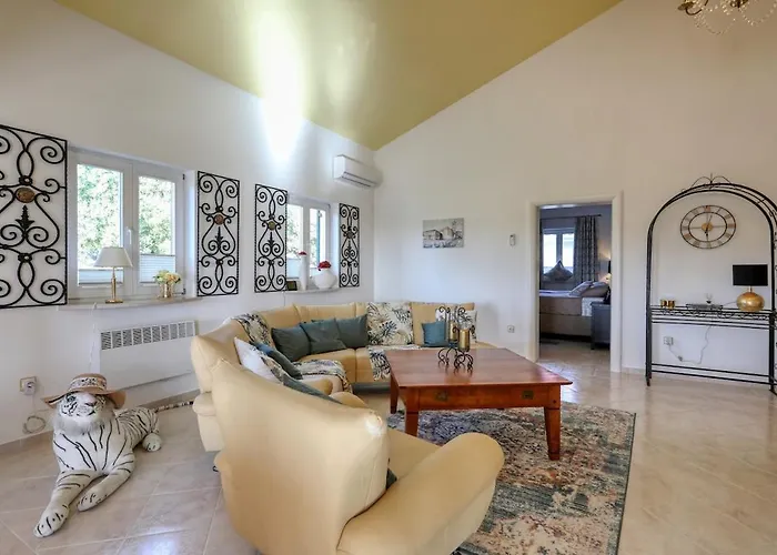 Villa Mediterrane Natalia *