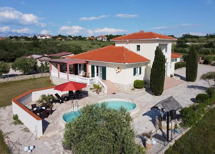 Villa Mediterrane Natalia