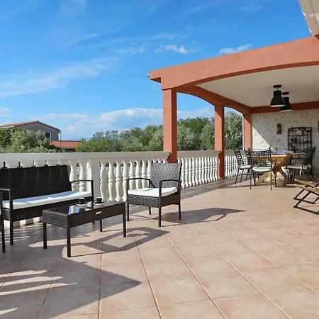 Mediterrane Natalia * Kovacic