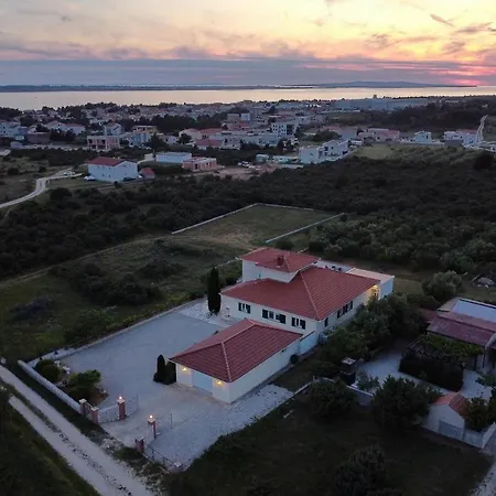 Villa Mediterrane Natalia *