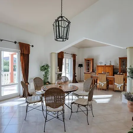 Mediterrane Natalia Villa