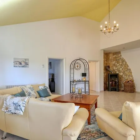 Βίλα Mediterrane Natalia *