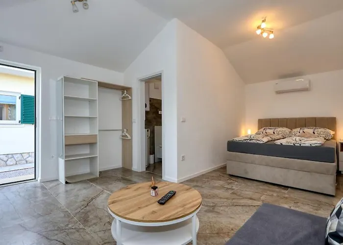 ヴィラ Mediterrane Natalia